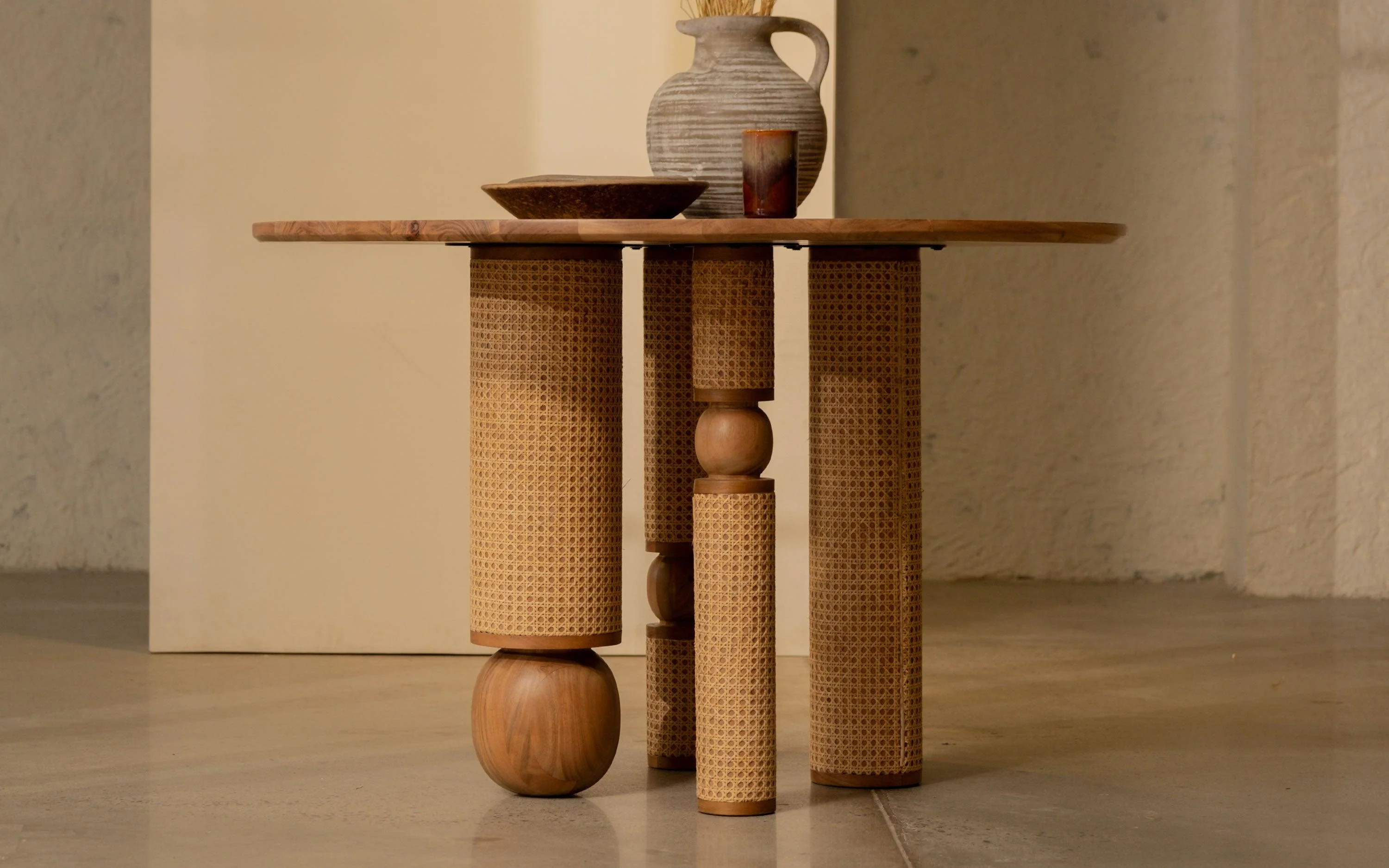 Andaman Baratang 4 Seater Round Dining Table - Image 6