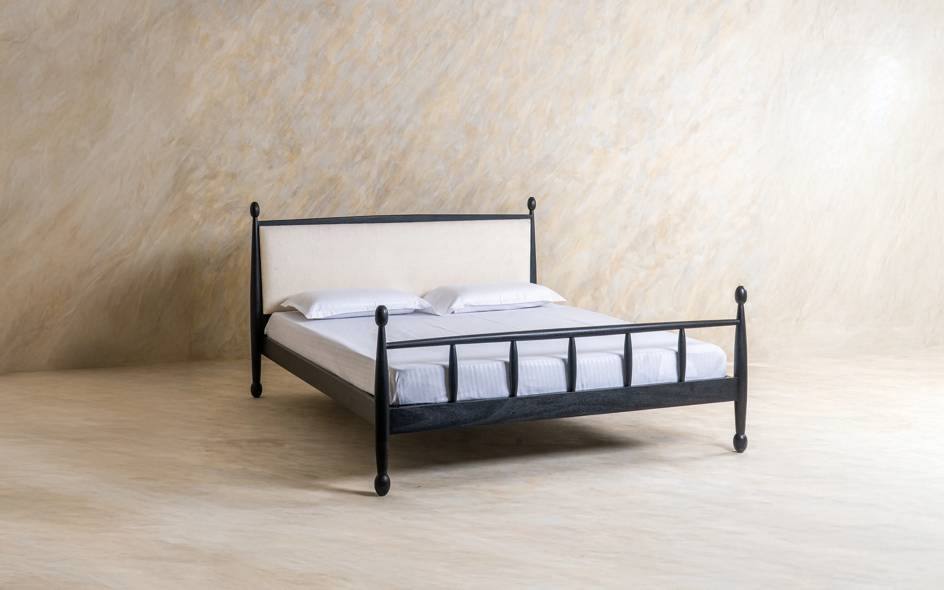 Archie Spindle Non Storage Bed (King, Queen) - Image 10