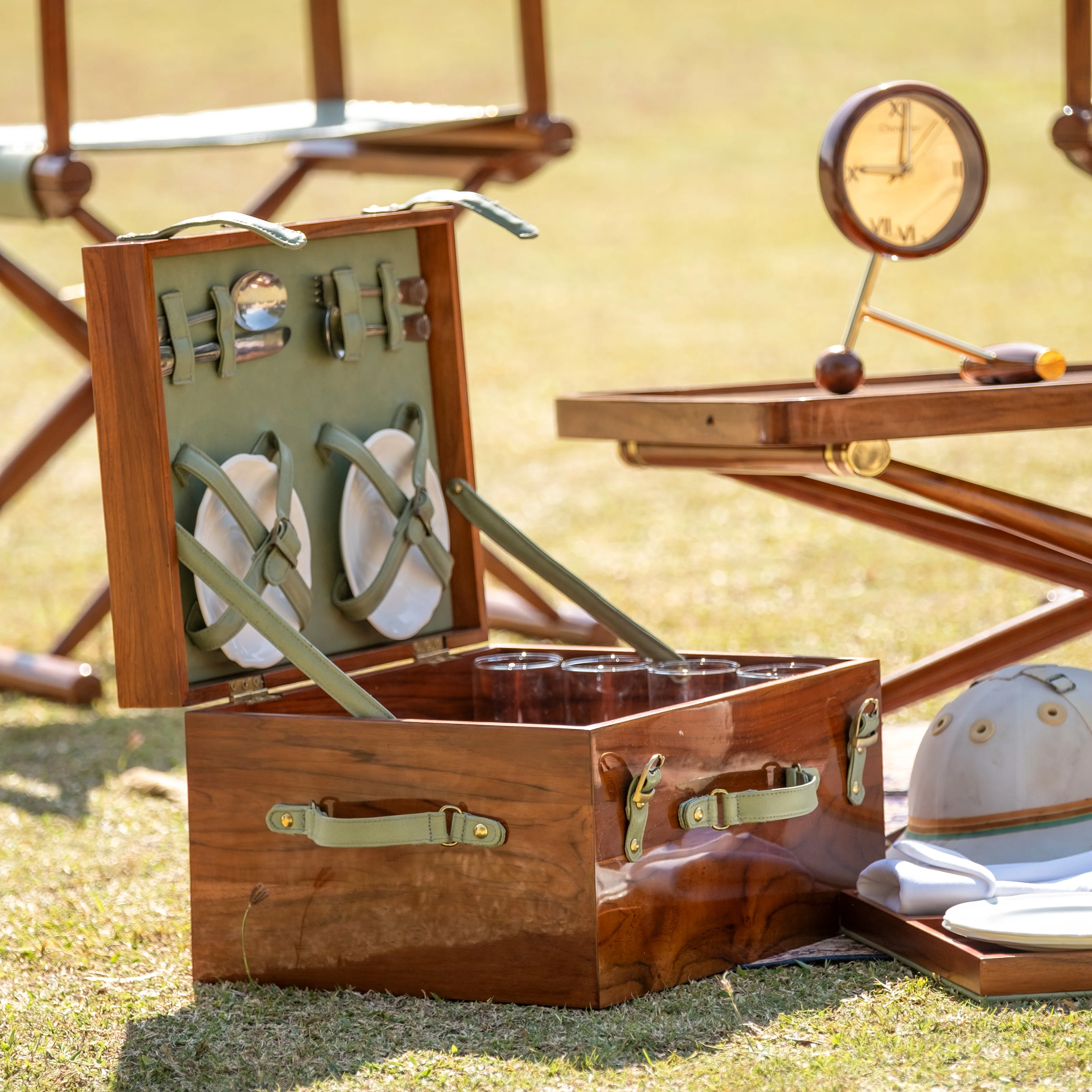 Chevalier Picnic Box