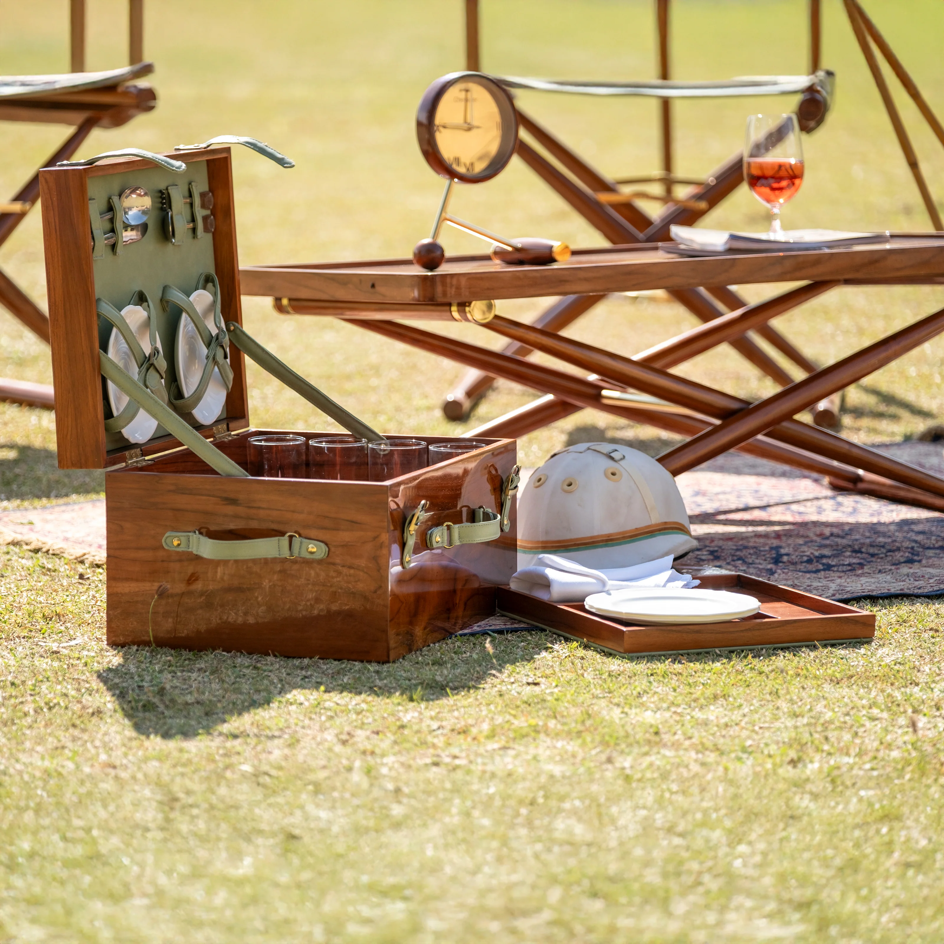 Chevalier Picnic Box - Image 3