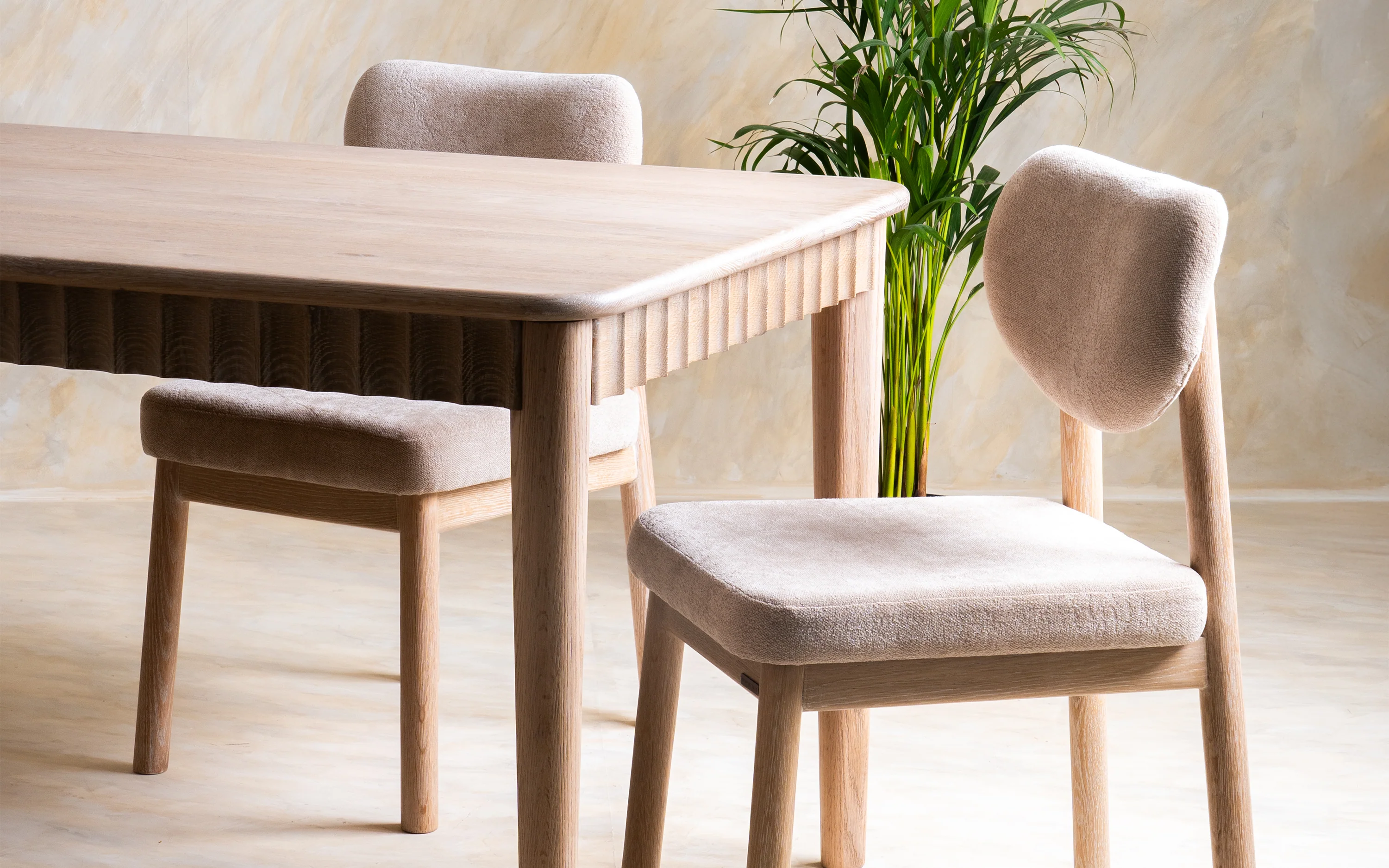 Dune Dining Table Set - Image 5