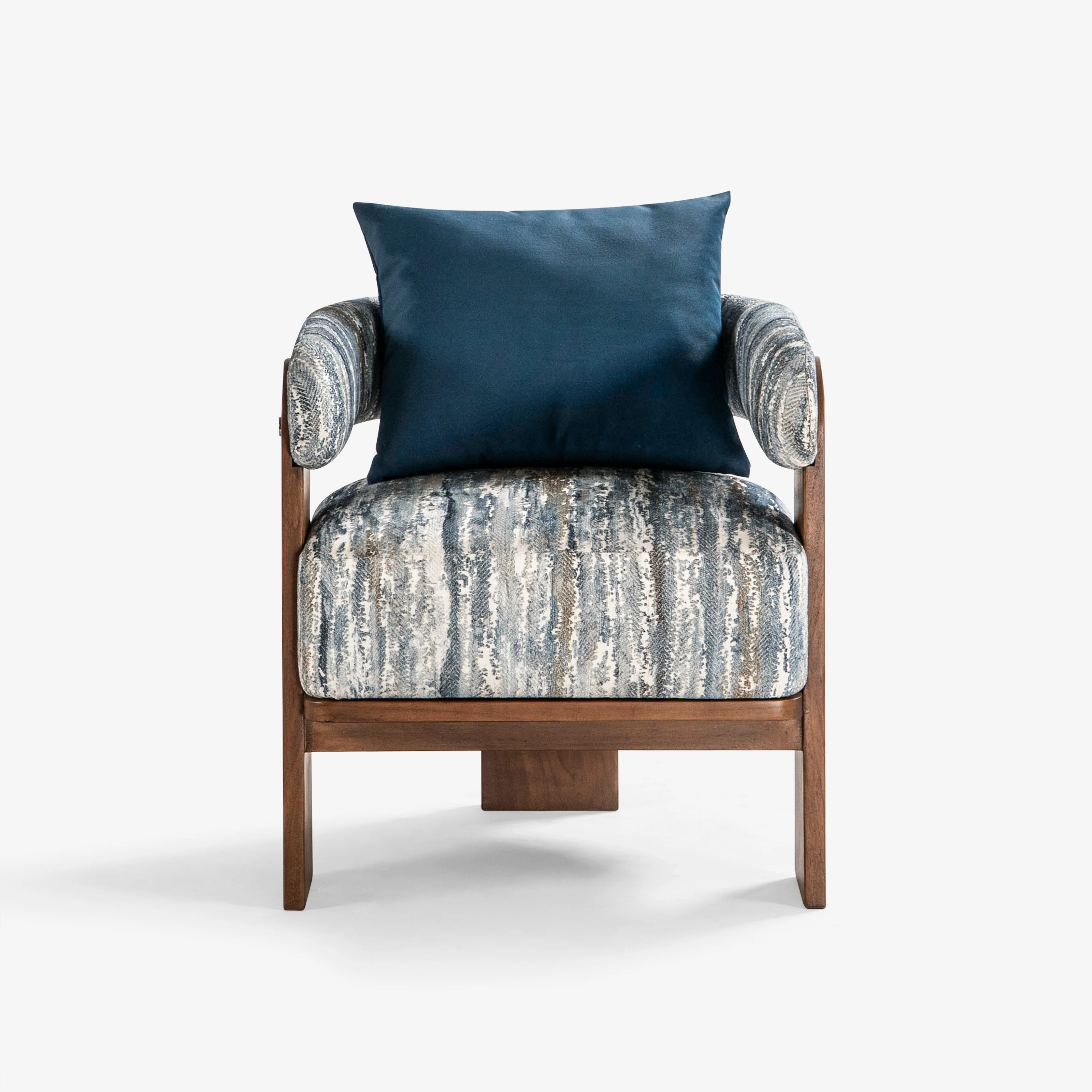 Le Dame Lounge Chair - Image 2