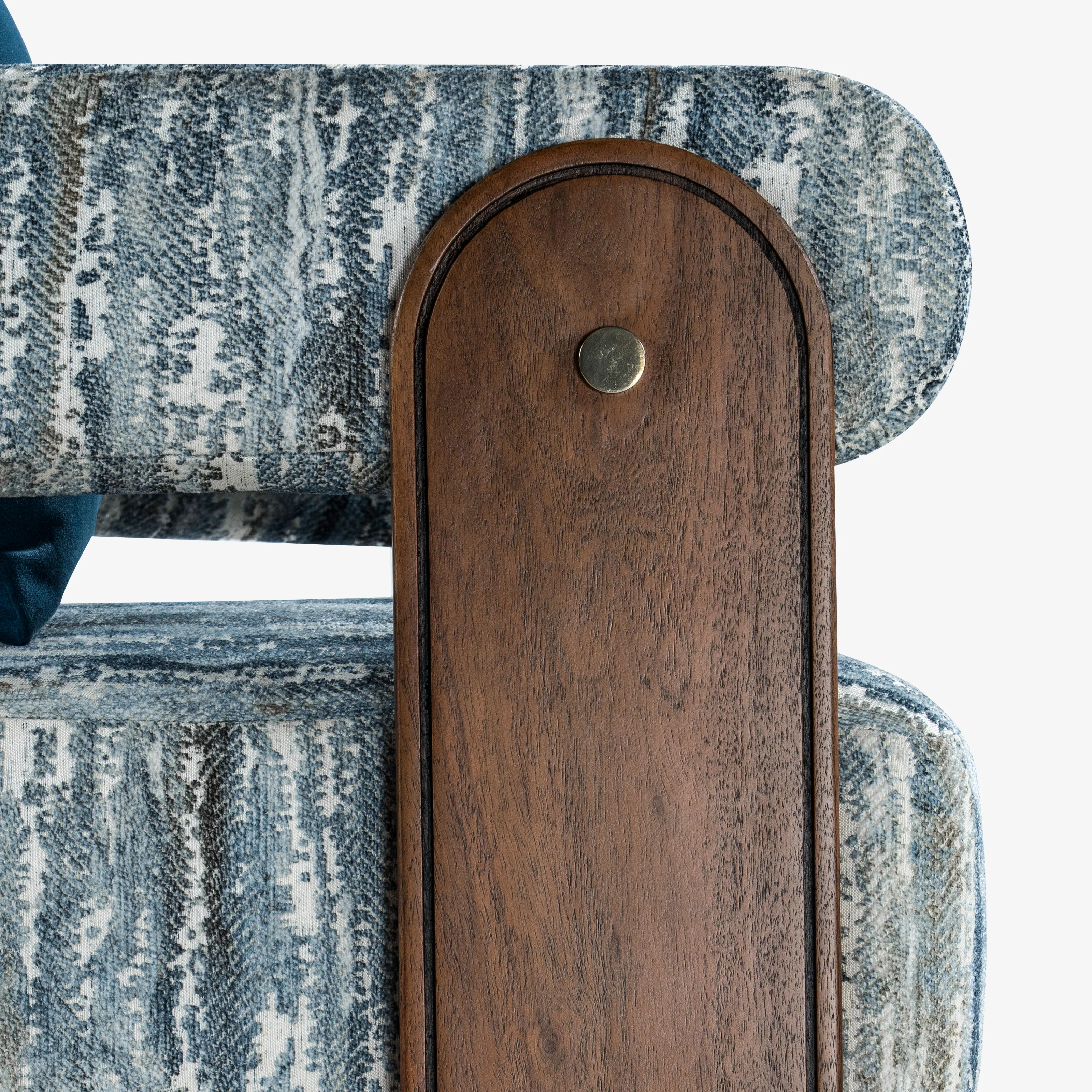 Le Dame Lounge Chair - Image 9