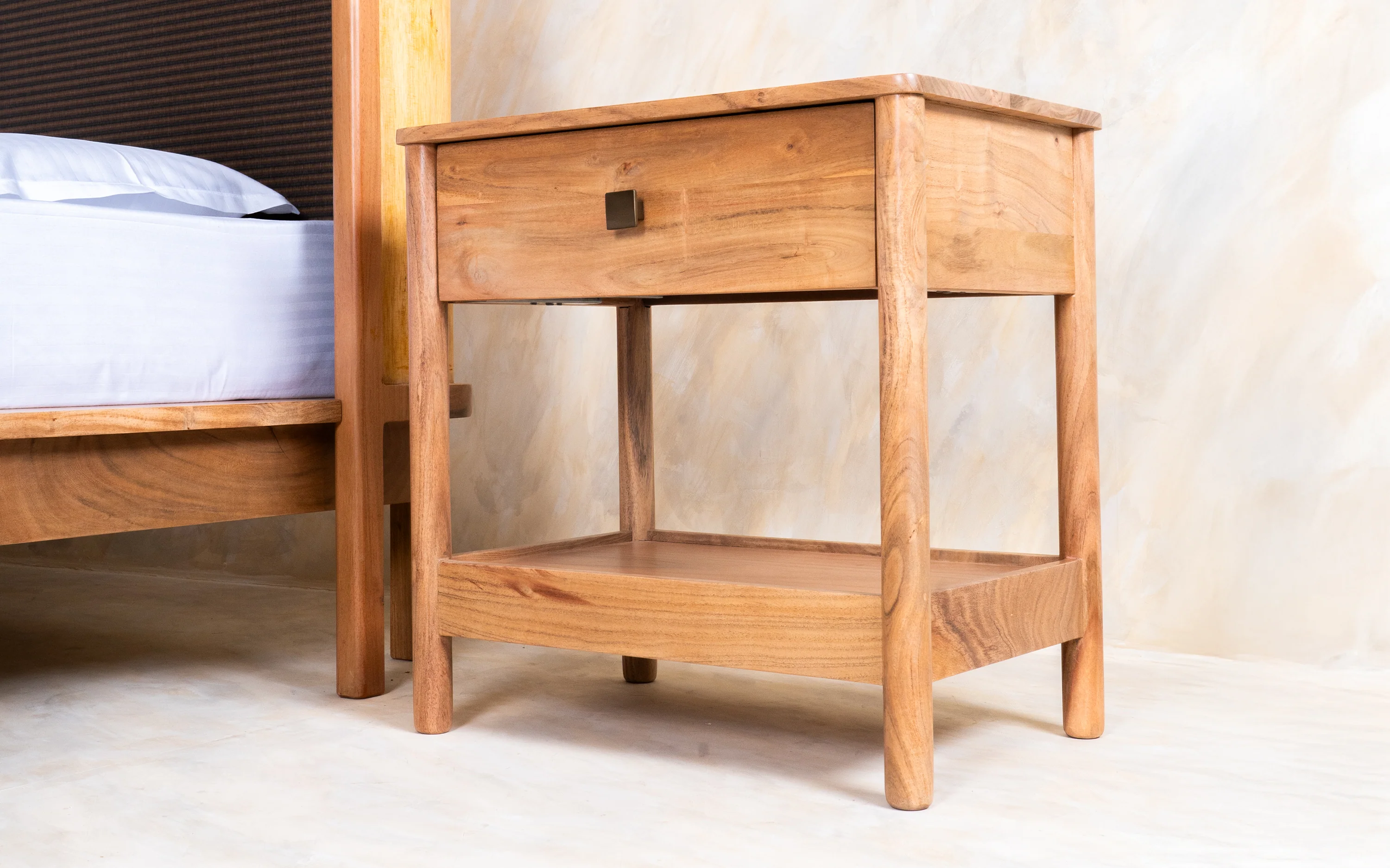 Neo Kyoto Non Storage Queen Bed - Image 9