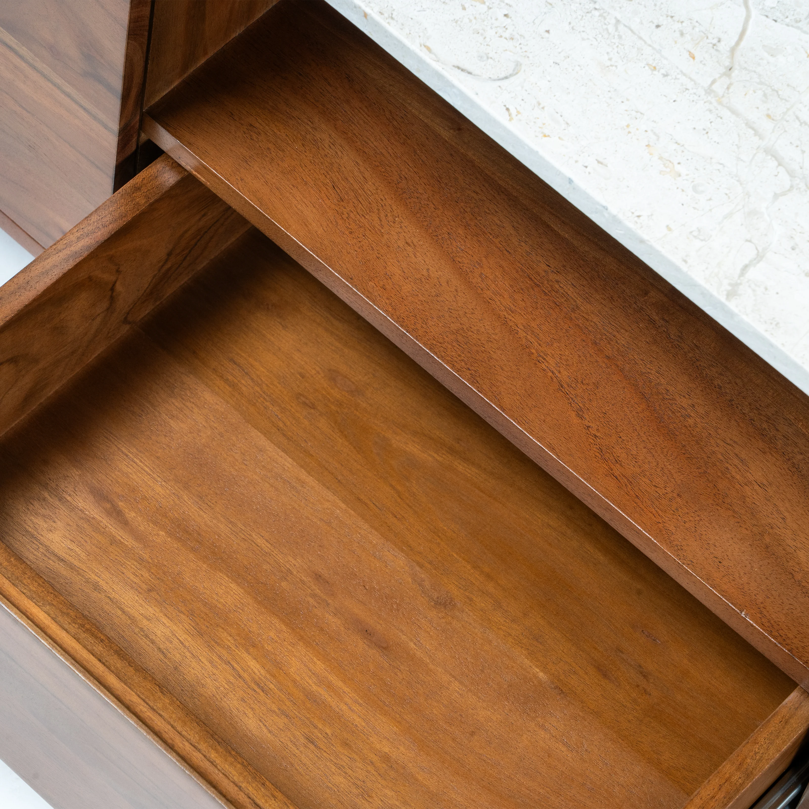 Nira TV Unit - Image 9