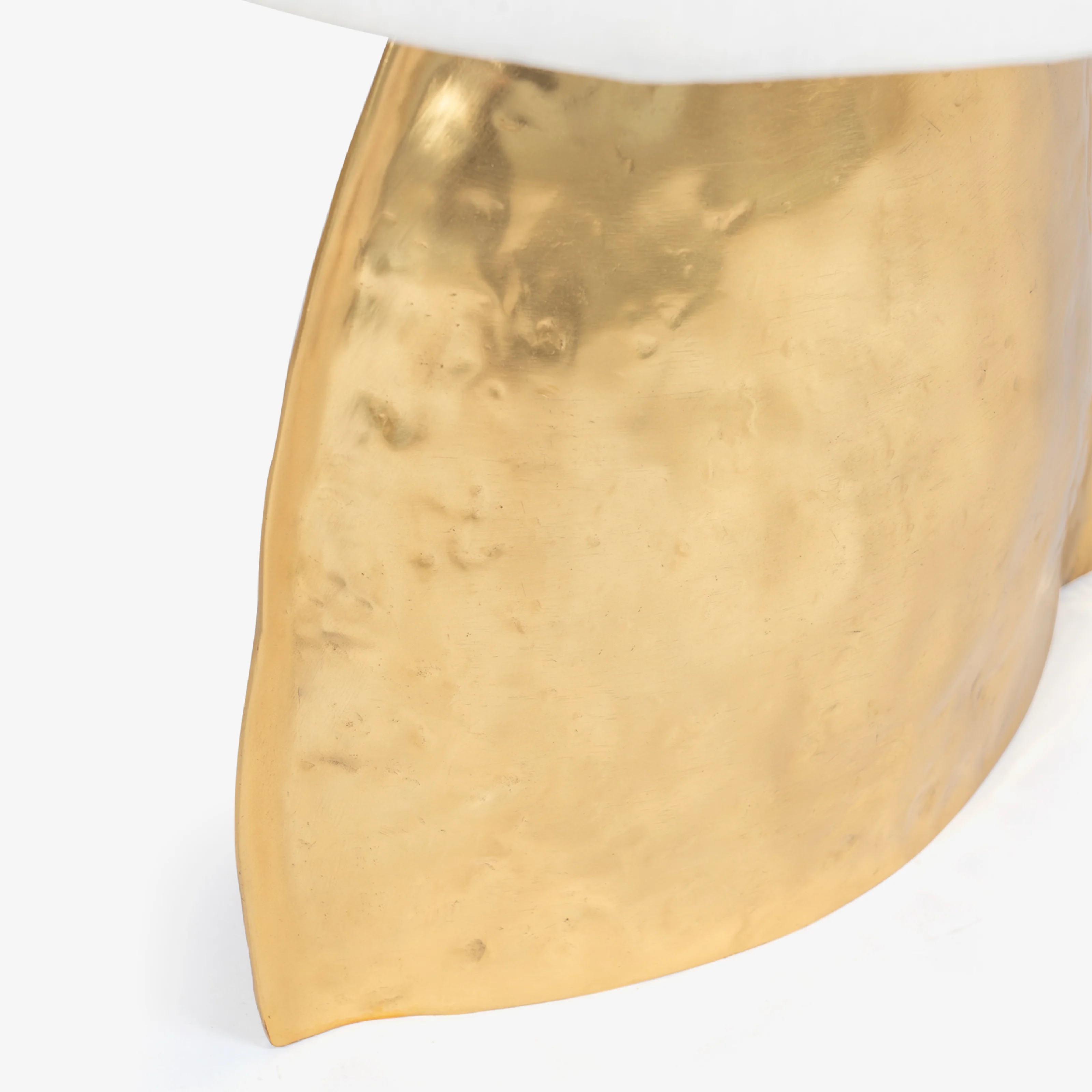 Nythos Table Lamp - Image 6