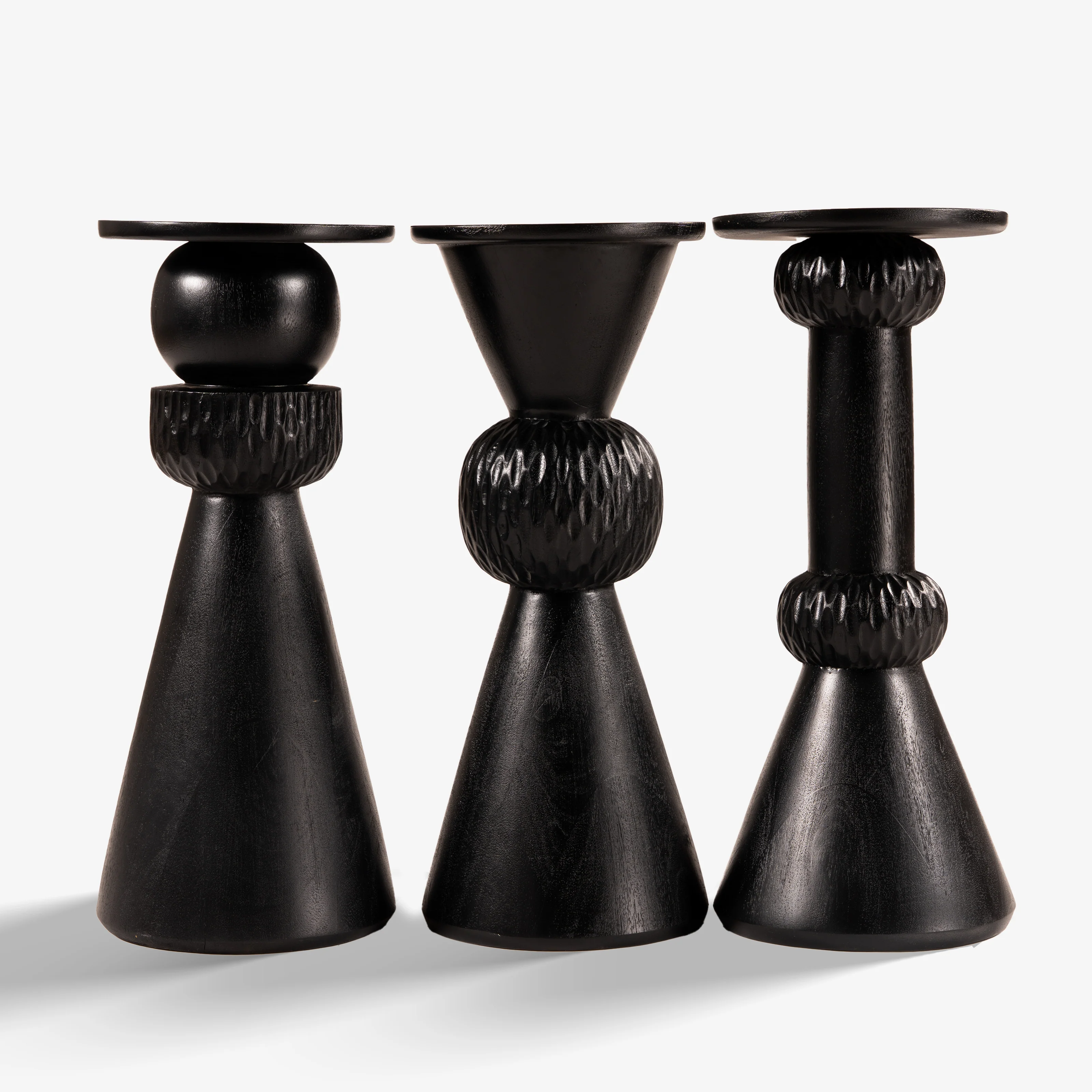 Saanra Side Table Set of 3 - Image 4
