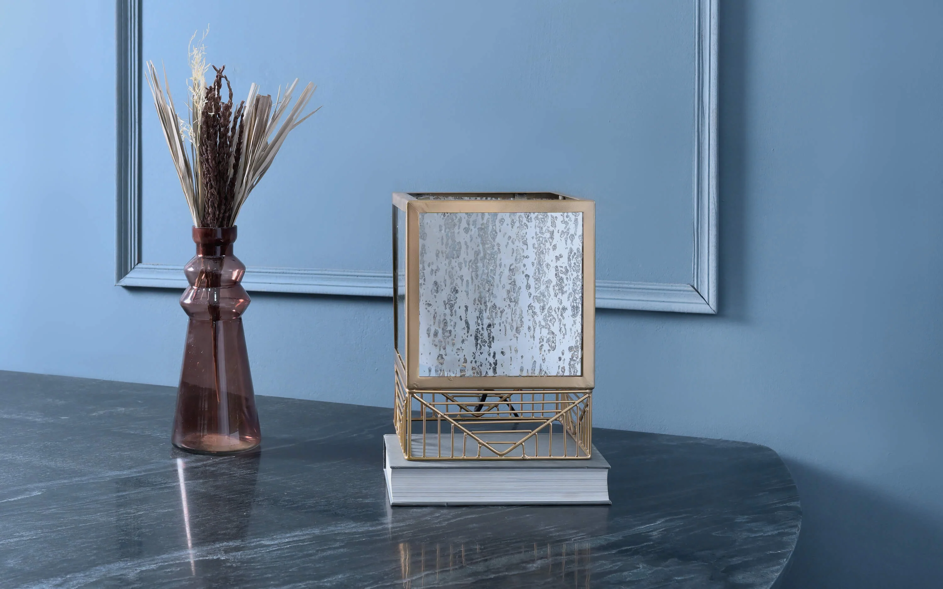 Sheesh Table Lamp - Image 3