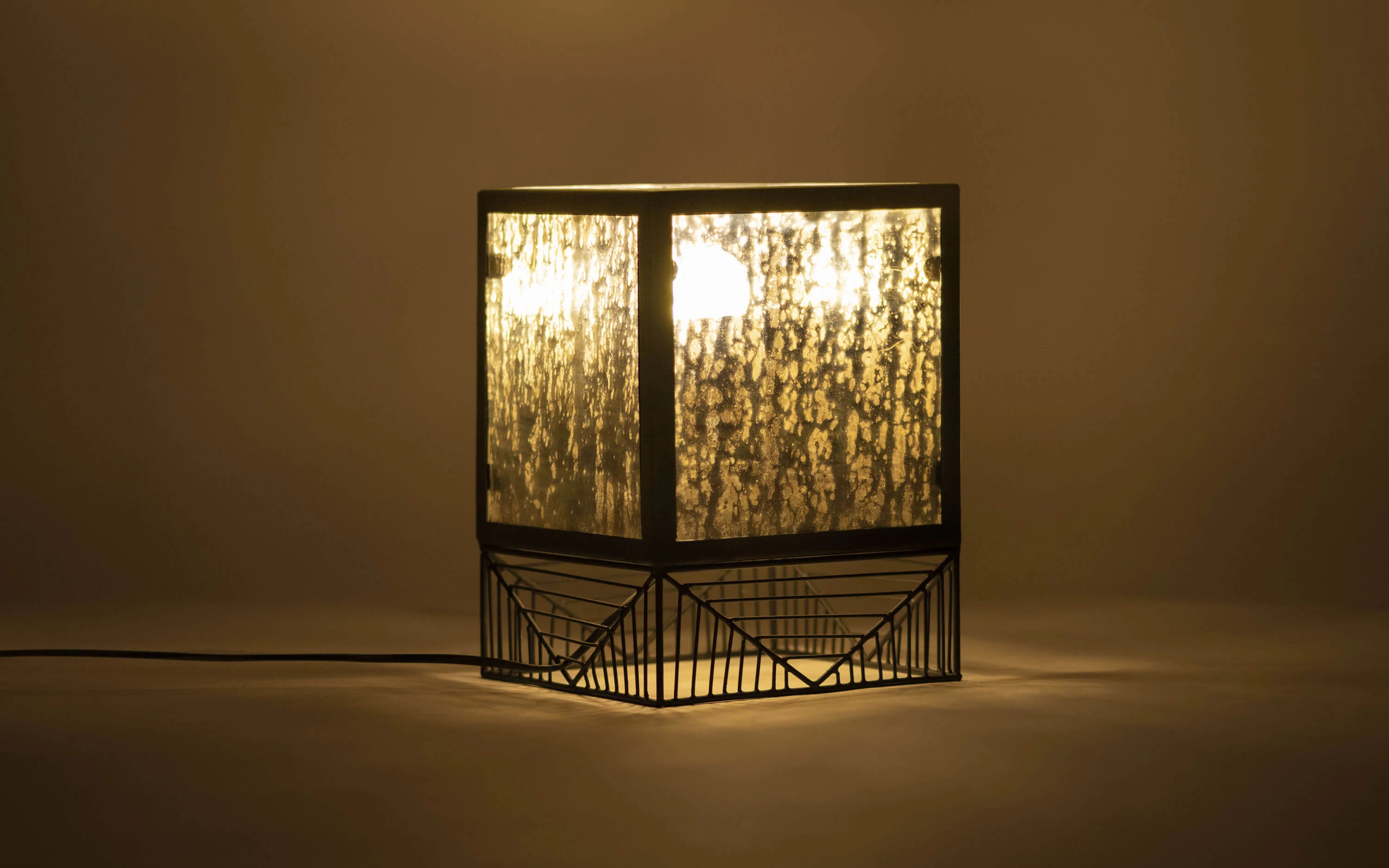 Sheesh Table Lamp - Image 6