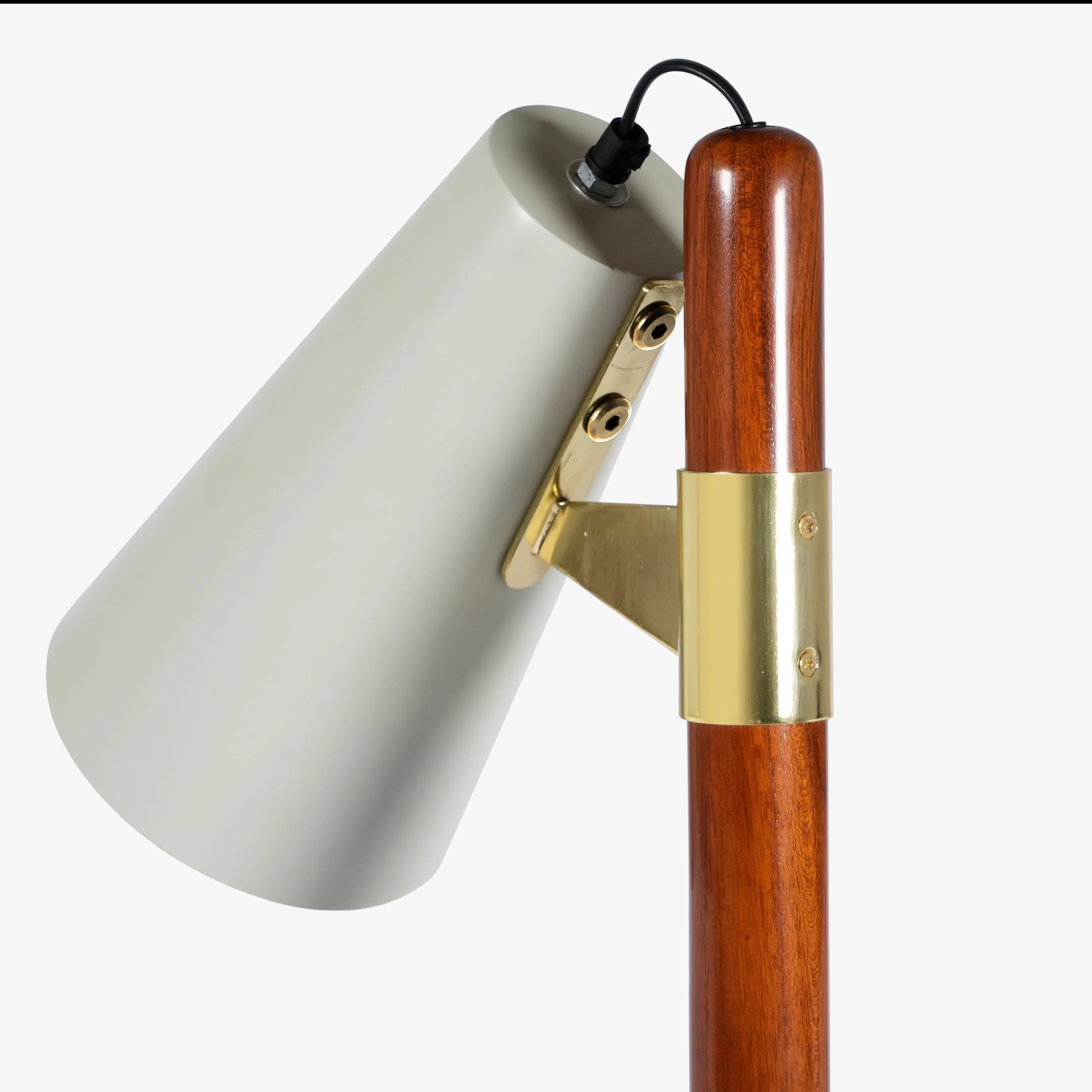 The Knight's Torch Floor Lamp - Image 7