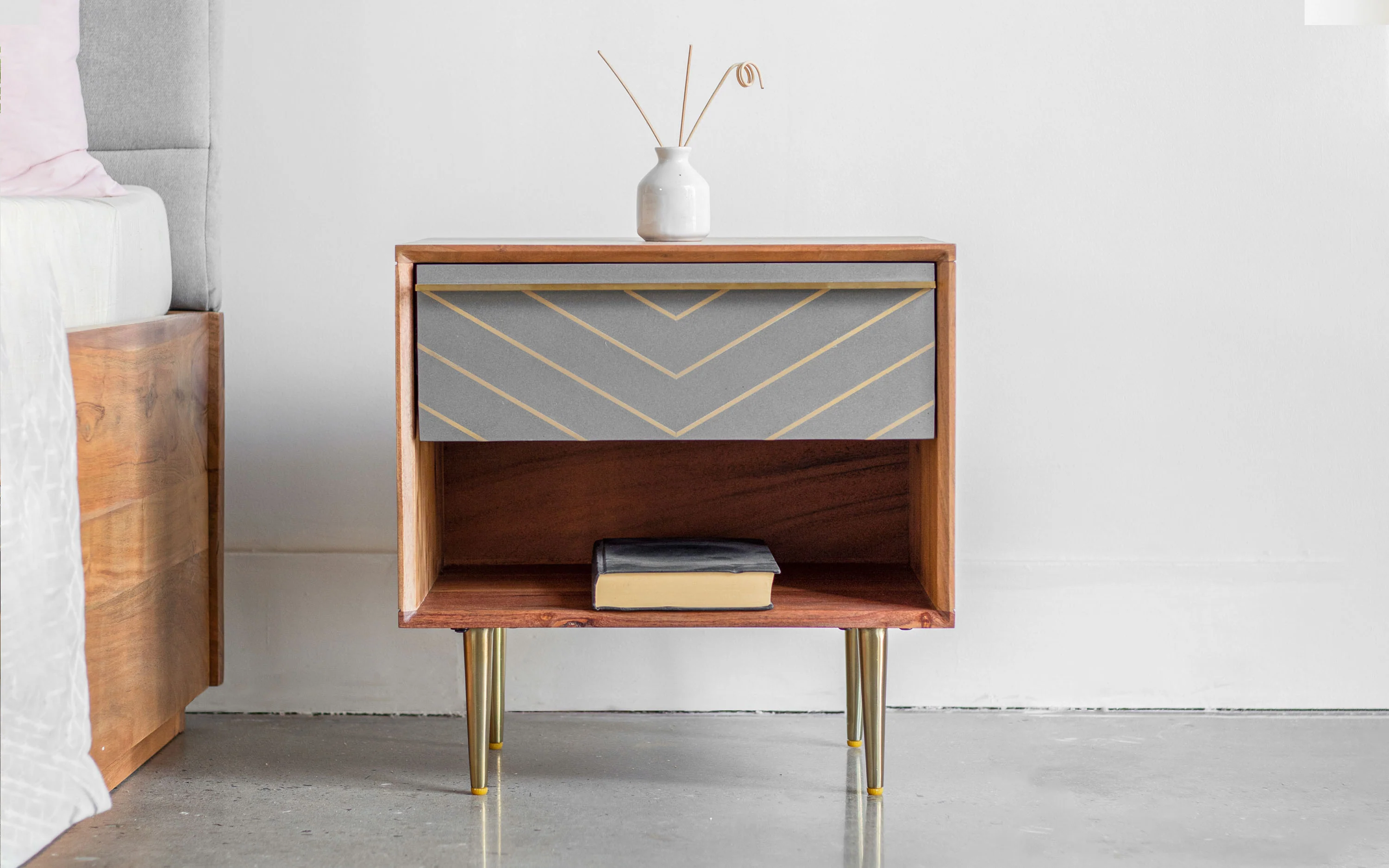 Toshi Bedside Table - Image 4