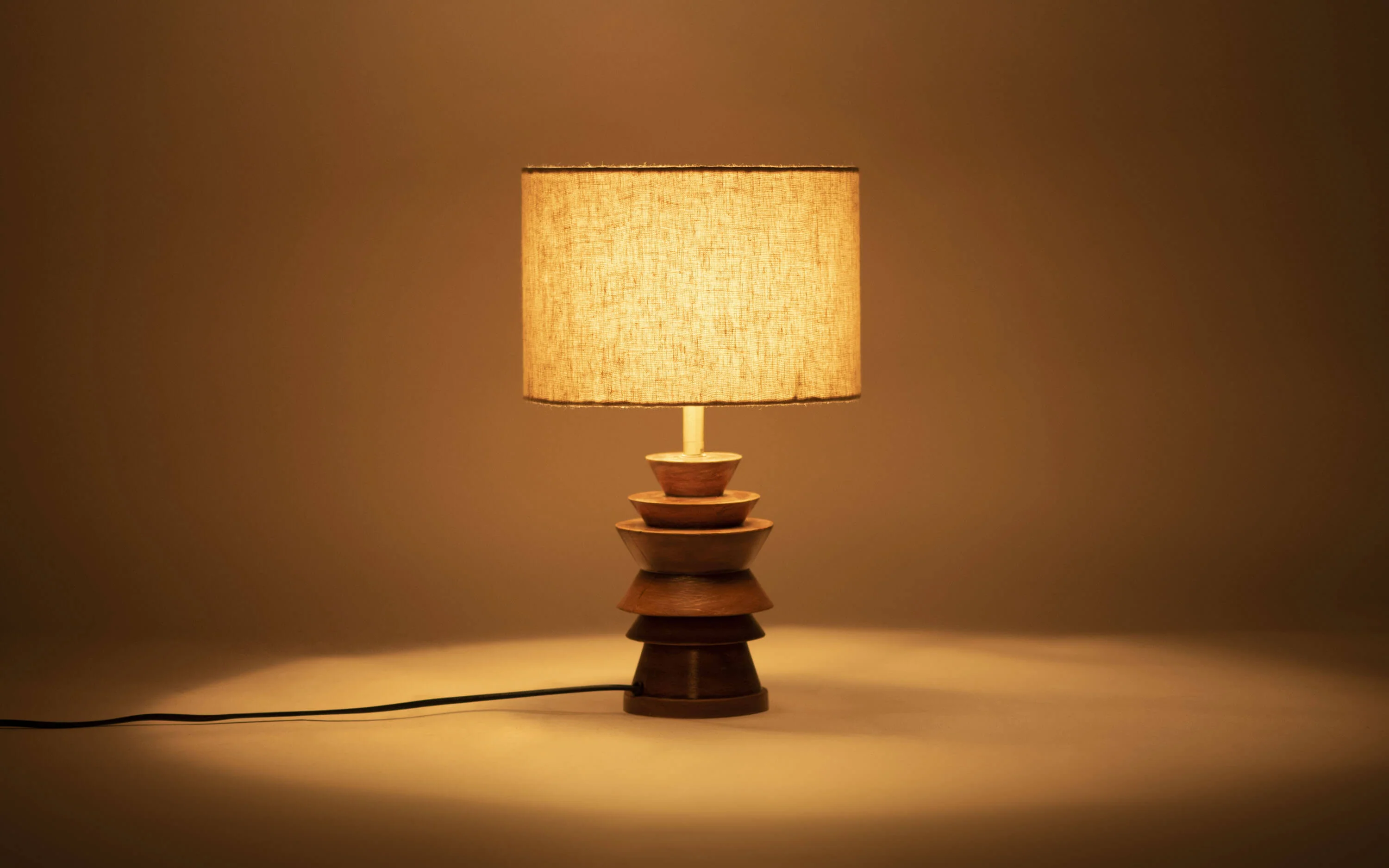 Virini Table Lamp - Image 7